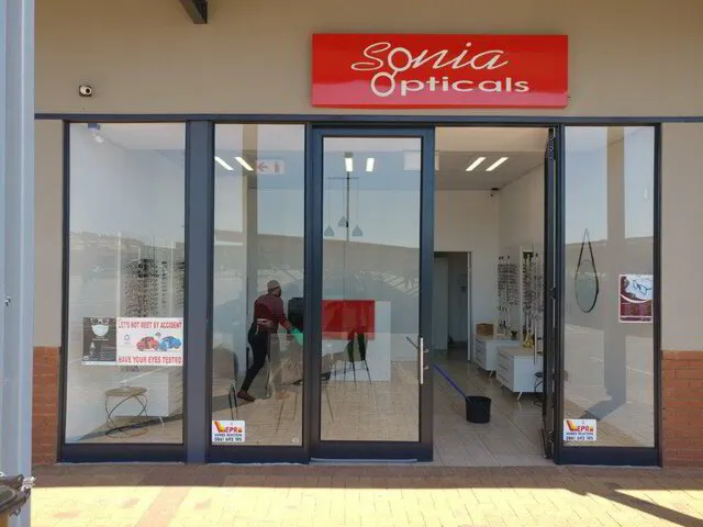 Sonja Opticals