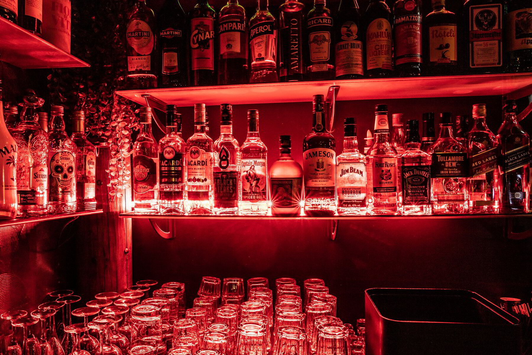 Die Bar Tabledance Neftenbach Garage Bar