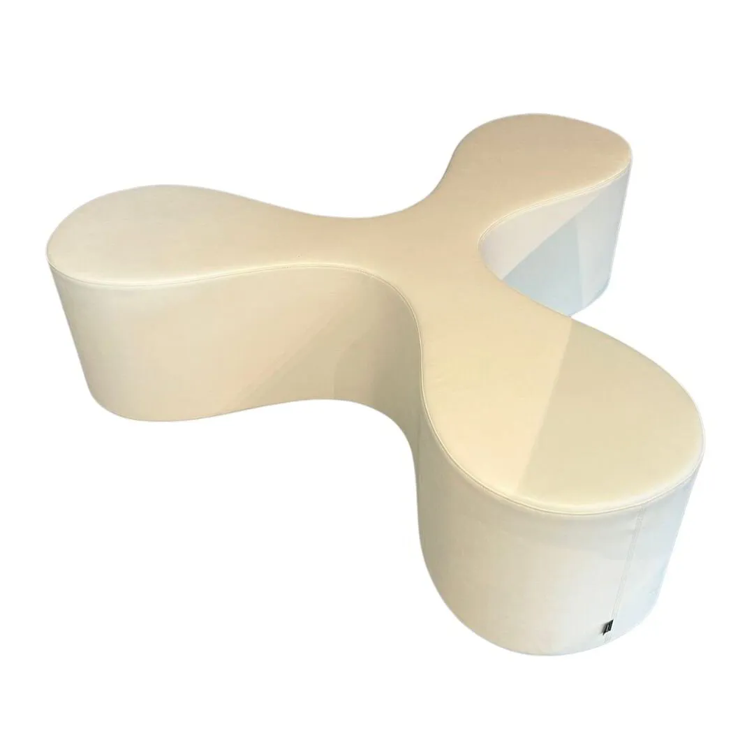 Vitra Flower Bench in Champagne White by SANAA code : 657