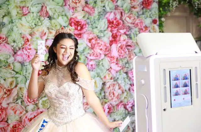 quinceaneras-photo-booth-rental
