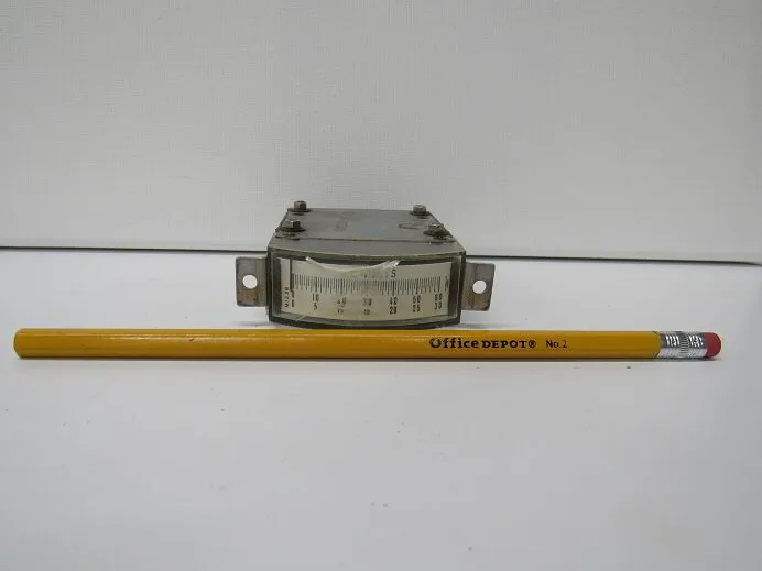 Edge Meter DC Voltmeter, 0-60V/0-30V