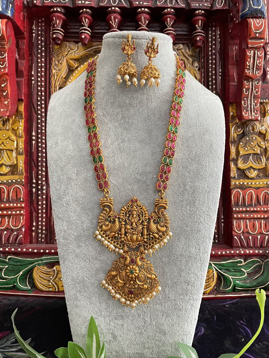 Laxmi on sale haar necklace