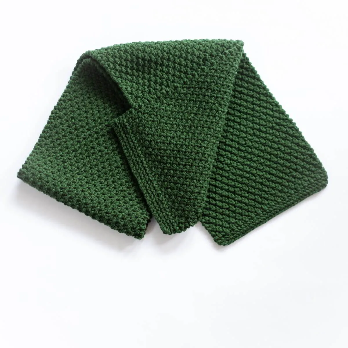 Вълнен класически шал в зелено