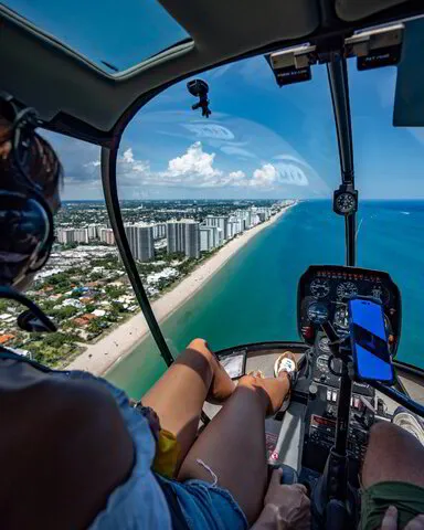 Helicopter sightseeing flights