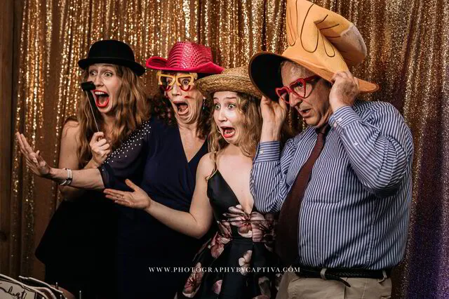 open air photo booth rental - xclusive photo booths