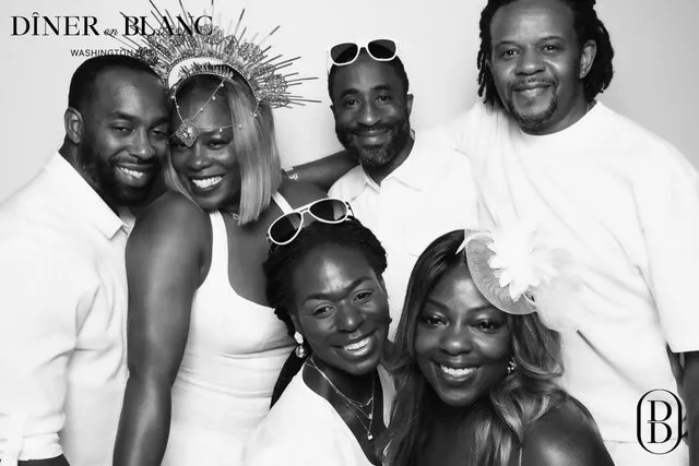 Black and white glam experience