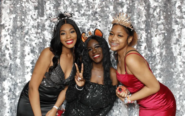 photo booth rental for school & university events