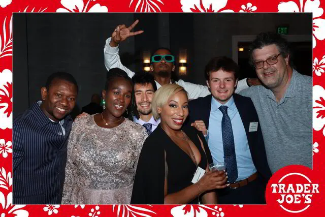 roaming photo booth rental