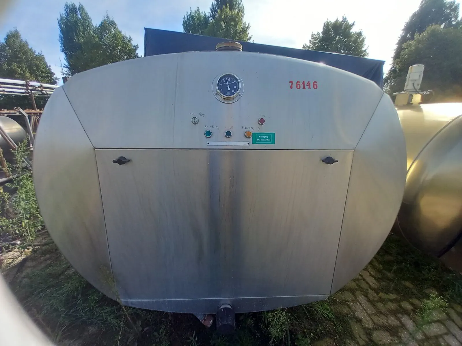 DeLaval HCA-C 5000 liter milk cooling tank