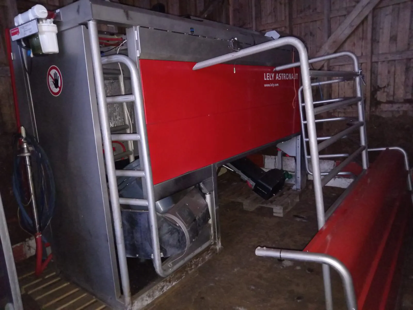 Lely A4 operator milking robot, right version