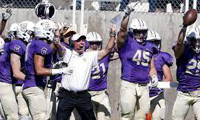 Carroll Wins Opener 16-10 Against Montana Western - Vimarsana News