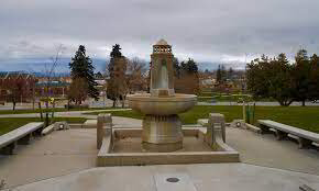 City Commission Passes on Discussing Confederate Fountain - Vimarsana News