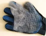 Perfect Grooming Deshedding Gloves