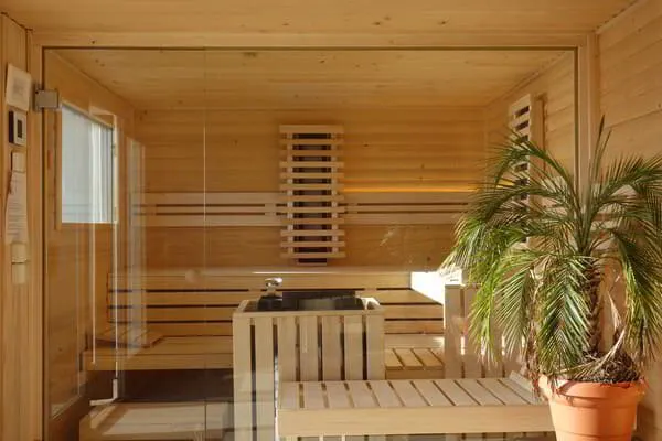 Ferienhaus mit Sauna im Winter