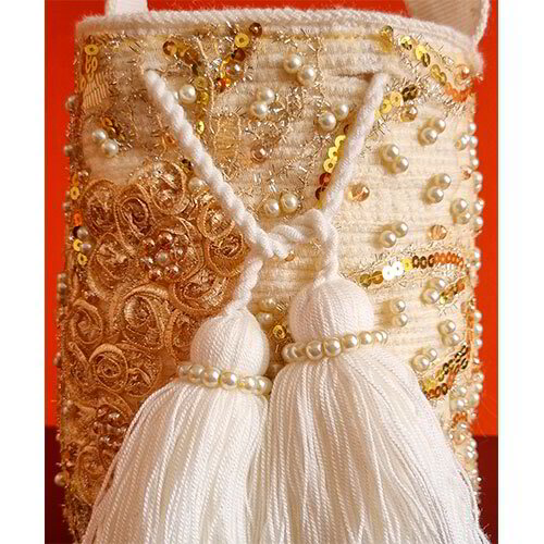 Bolso Wayuu Decorado con perlas y lentejuelas