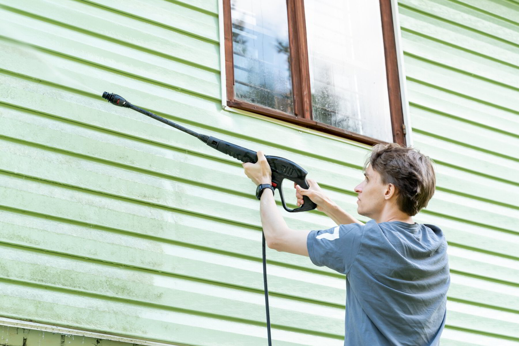 Why Pressure Washing is Better Than Paint Scraping