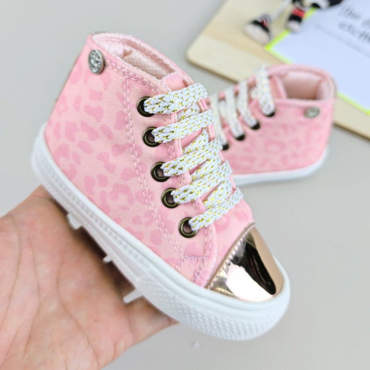 zapata tipo Converse para bebe