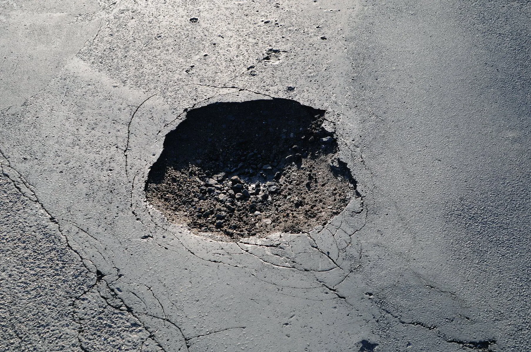 Frost Heaves and Potholes: How They Trash Your Car