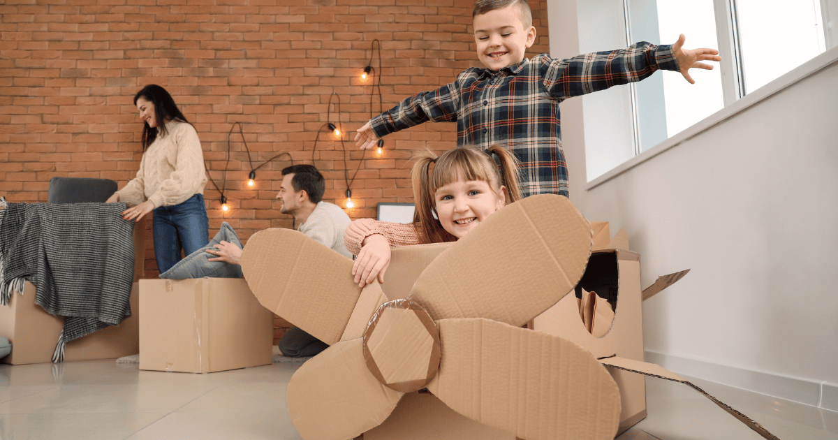 Moving with Children: Ensuring a Smooth Transition for the Whole Family