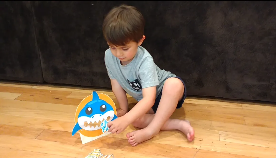 free-kids-shark-craft-musical-play-day