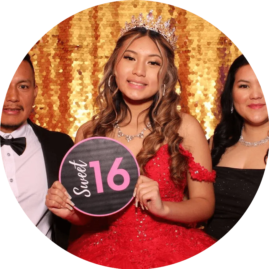 Quinceañera - photo booth rental and hire