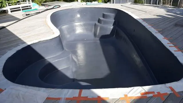 Midnight Blue Fiberglass Pool