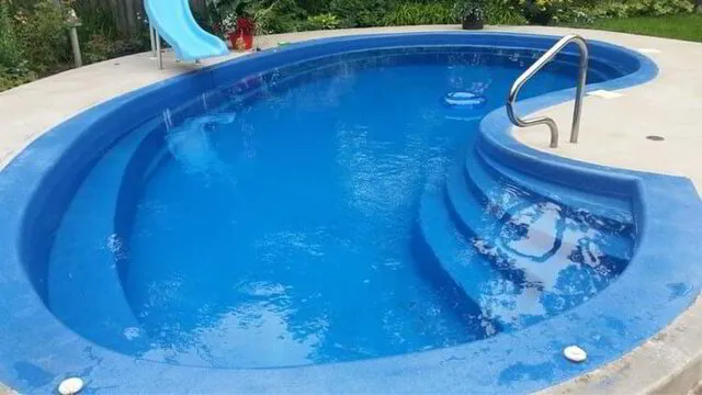 Pacific Blue Fiberglass Pool