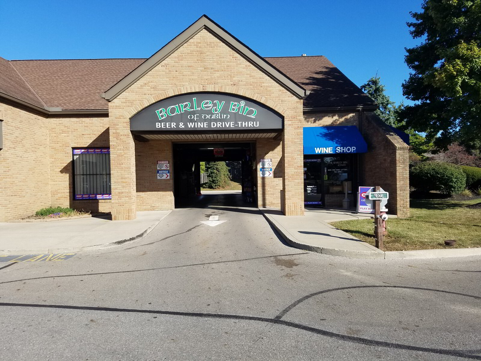 Barely Bin in Dublin, OH Drive thru beer, liquor, drink, smoke and snacks