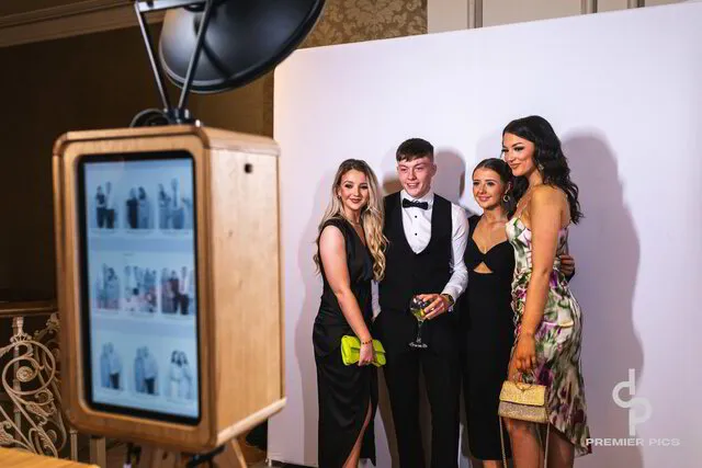 Photo Booth Rental Hagerstown MD | Premier Pics Maryland