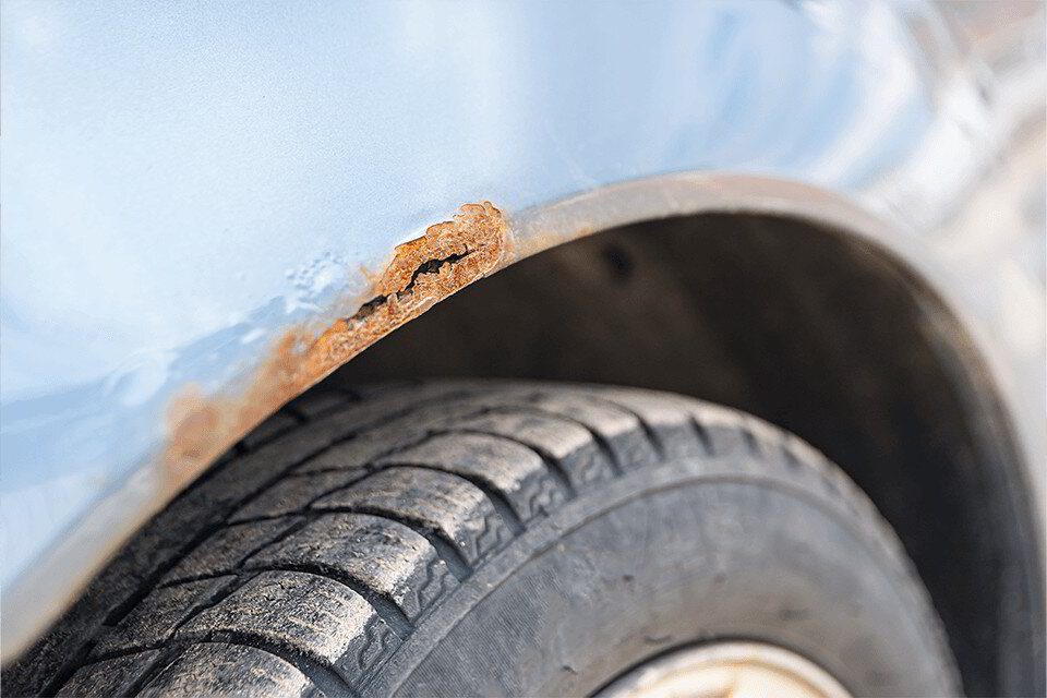 Auto Riska Razzak Jak chronić lakier samochodu przed korozją?
