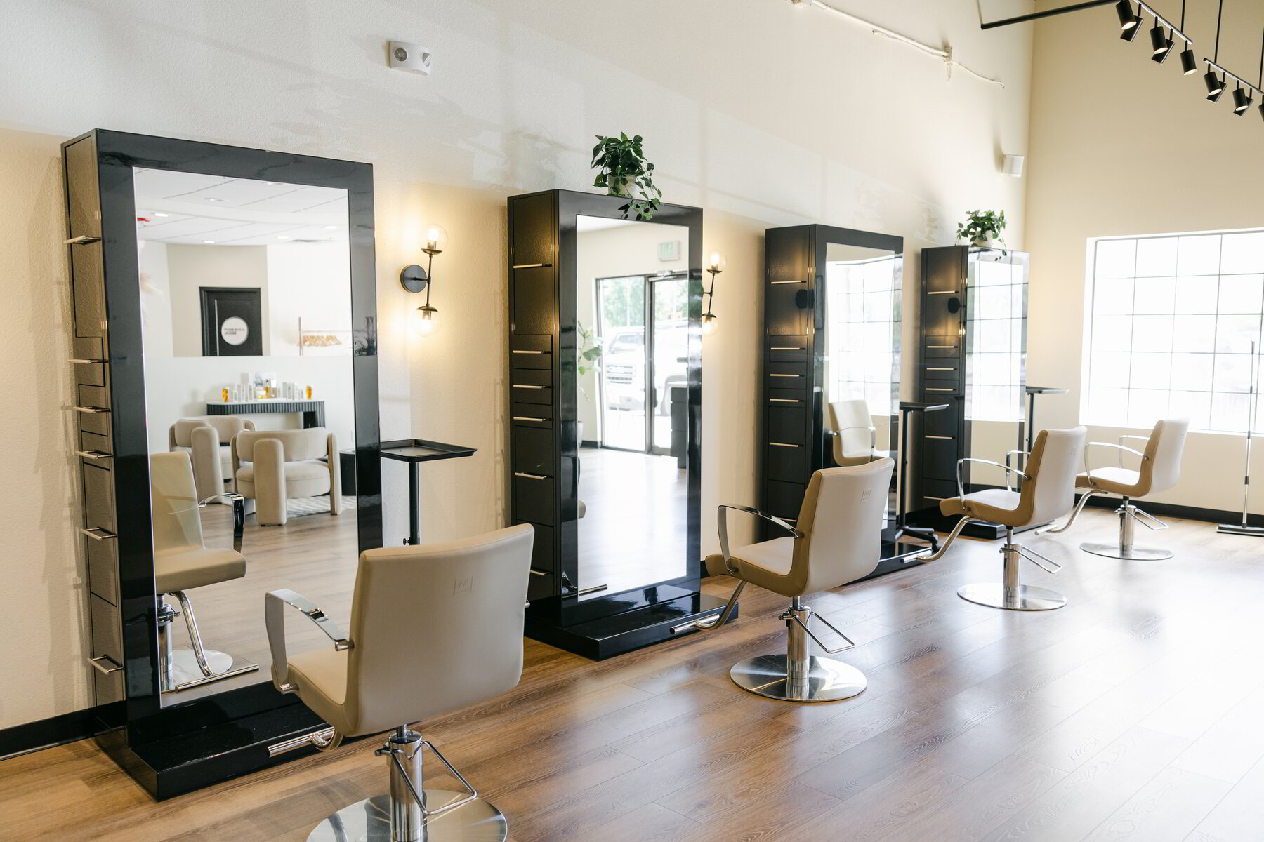 Haven and Hue Hair Salon