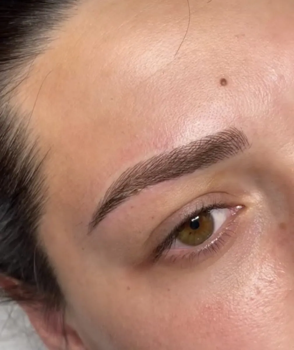 Here's How to Get the Bold Eyebrows of Your Dreams