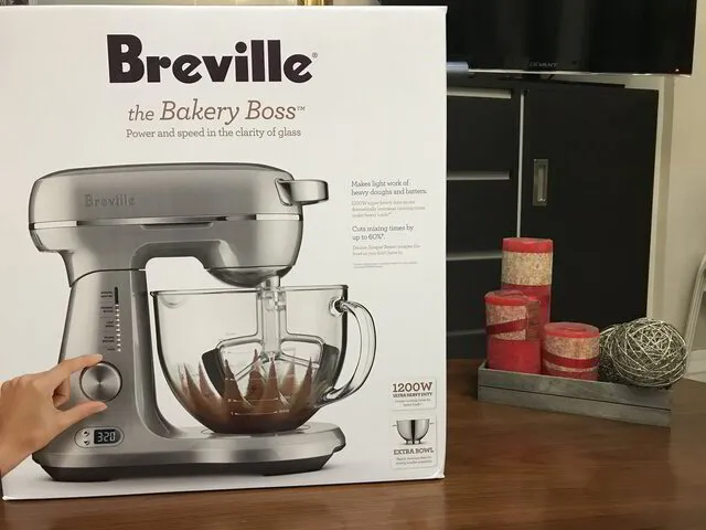 Unboxing Breville The Bakery Boss Stand Mixer