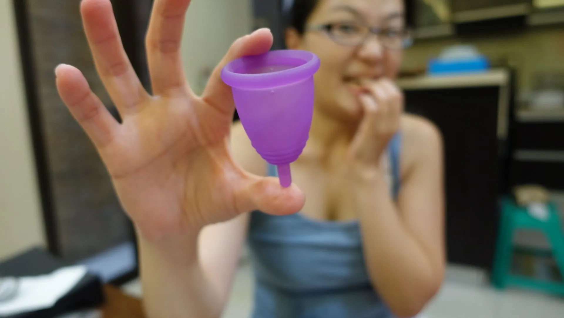 Me Luna Menstrual Cup Unboxing + First Time Experience Vlog