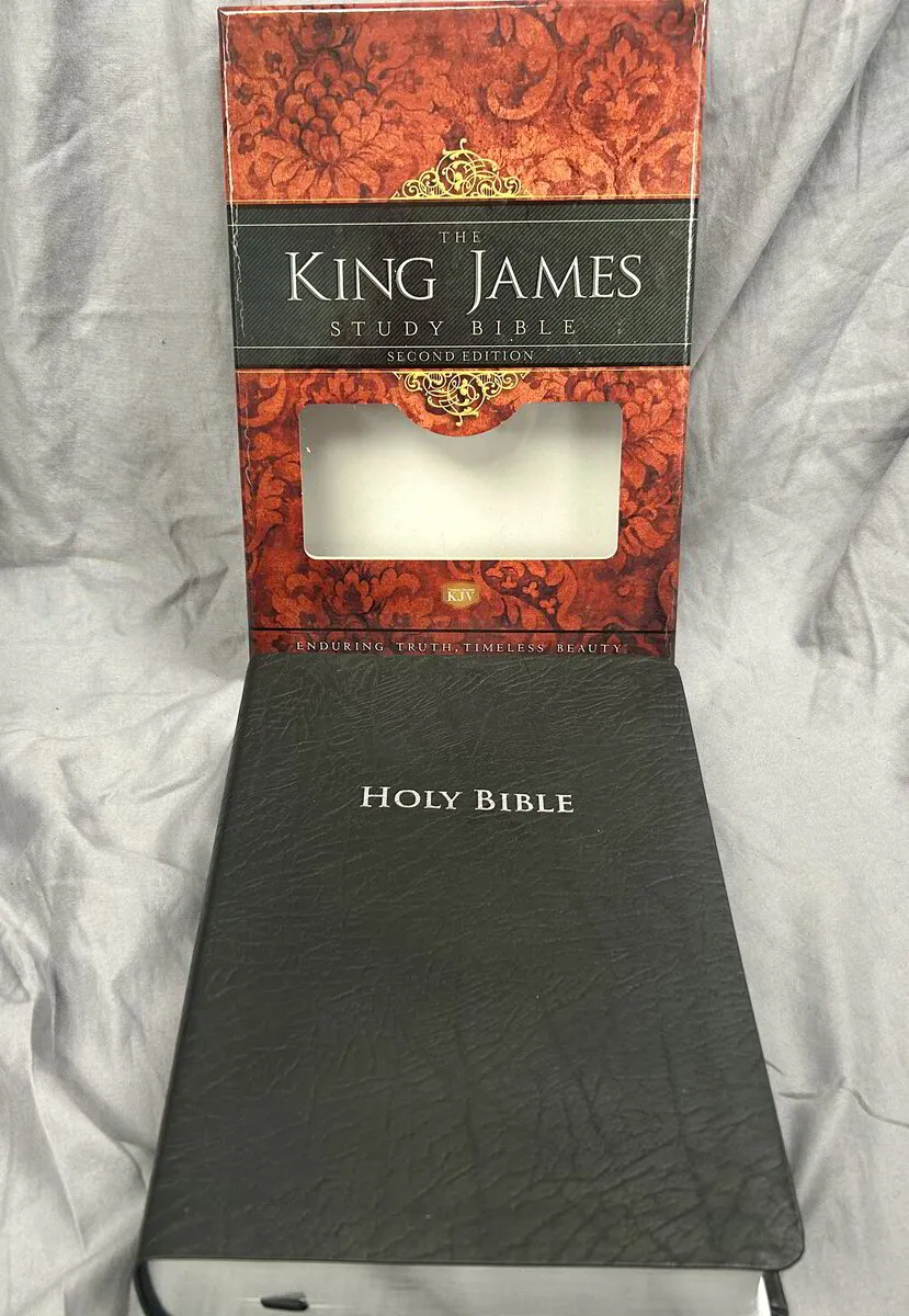 Black KJV Study Bible