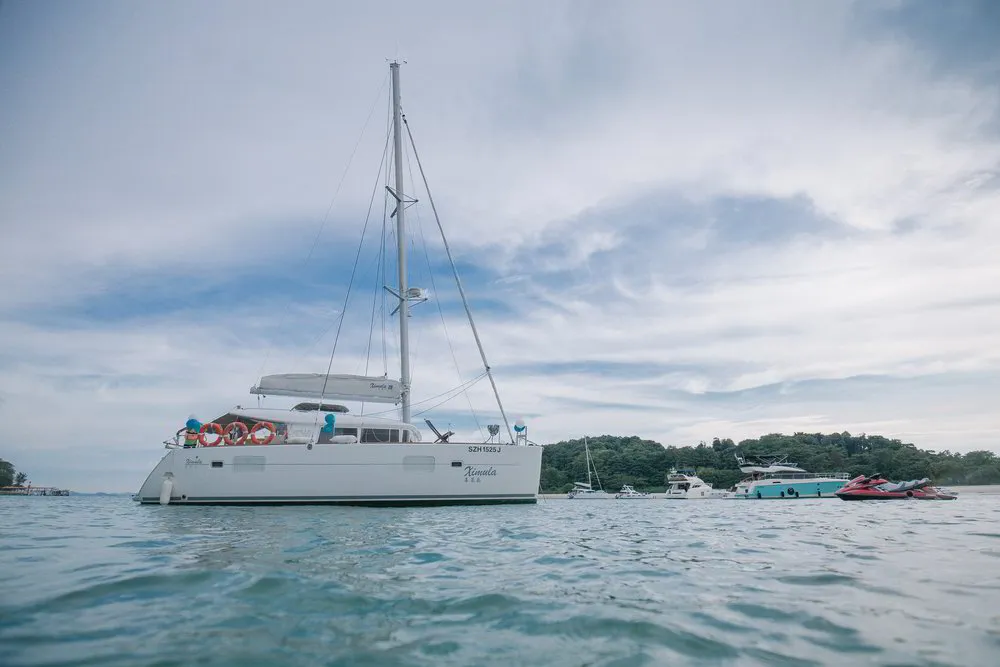 Ximula ｜ 40ft Lagoon sailing catamaran