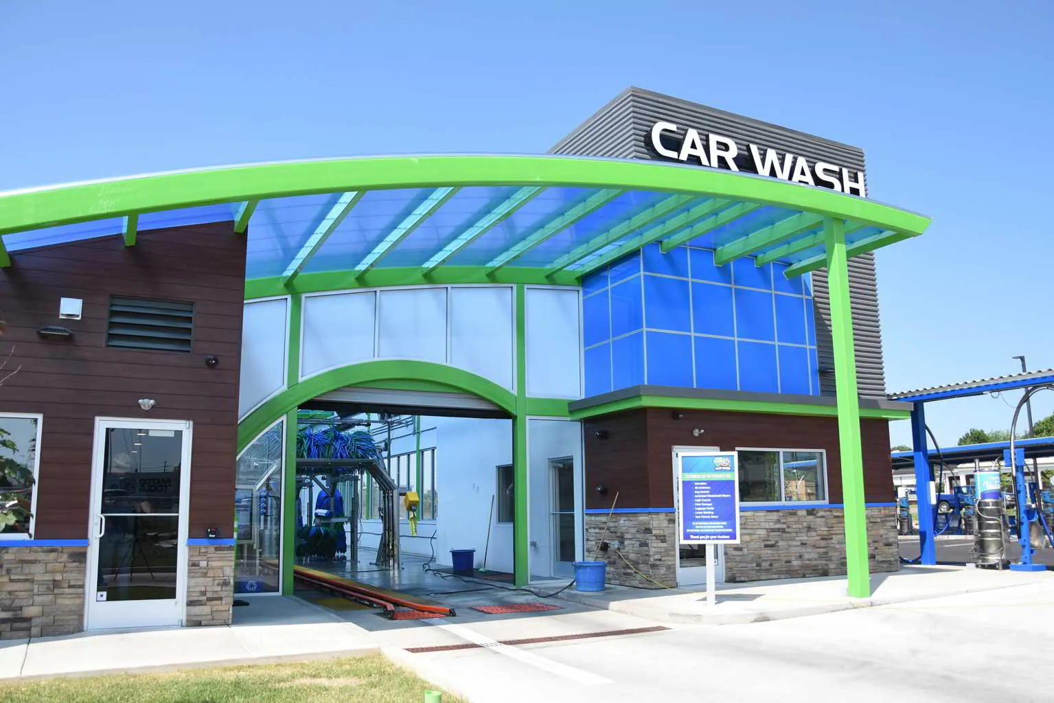 Gary Farms Blvd. Bowling Green, KY Fast Freddy's Car Wash