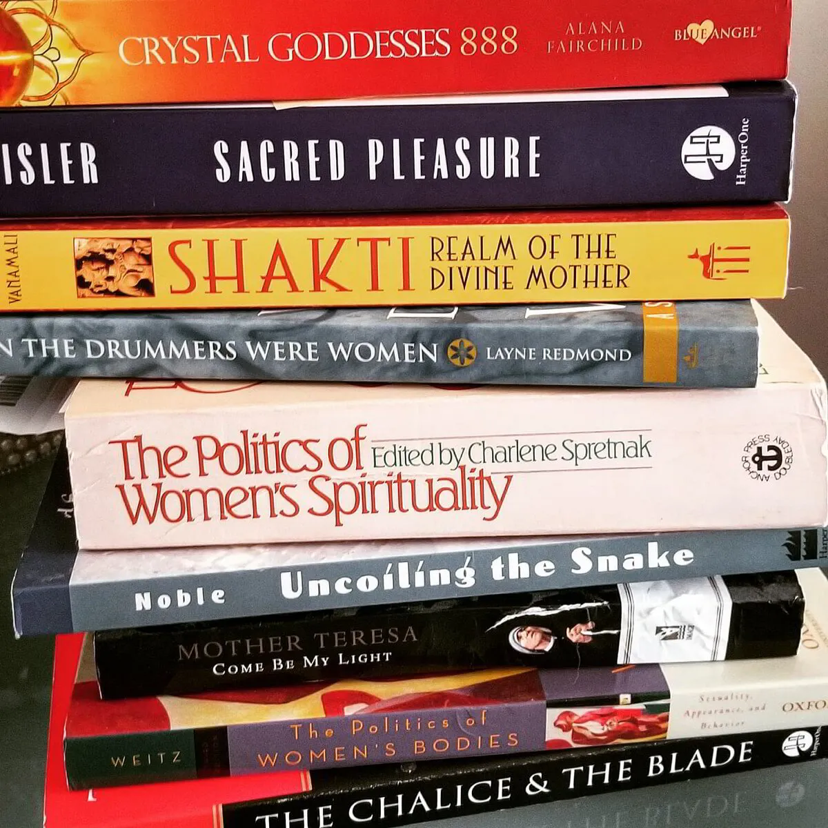 1 MONTH - Sacred Feminine Book Club