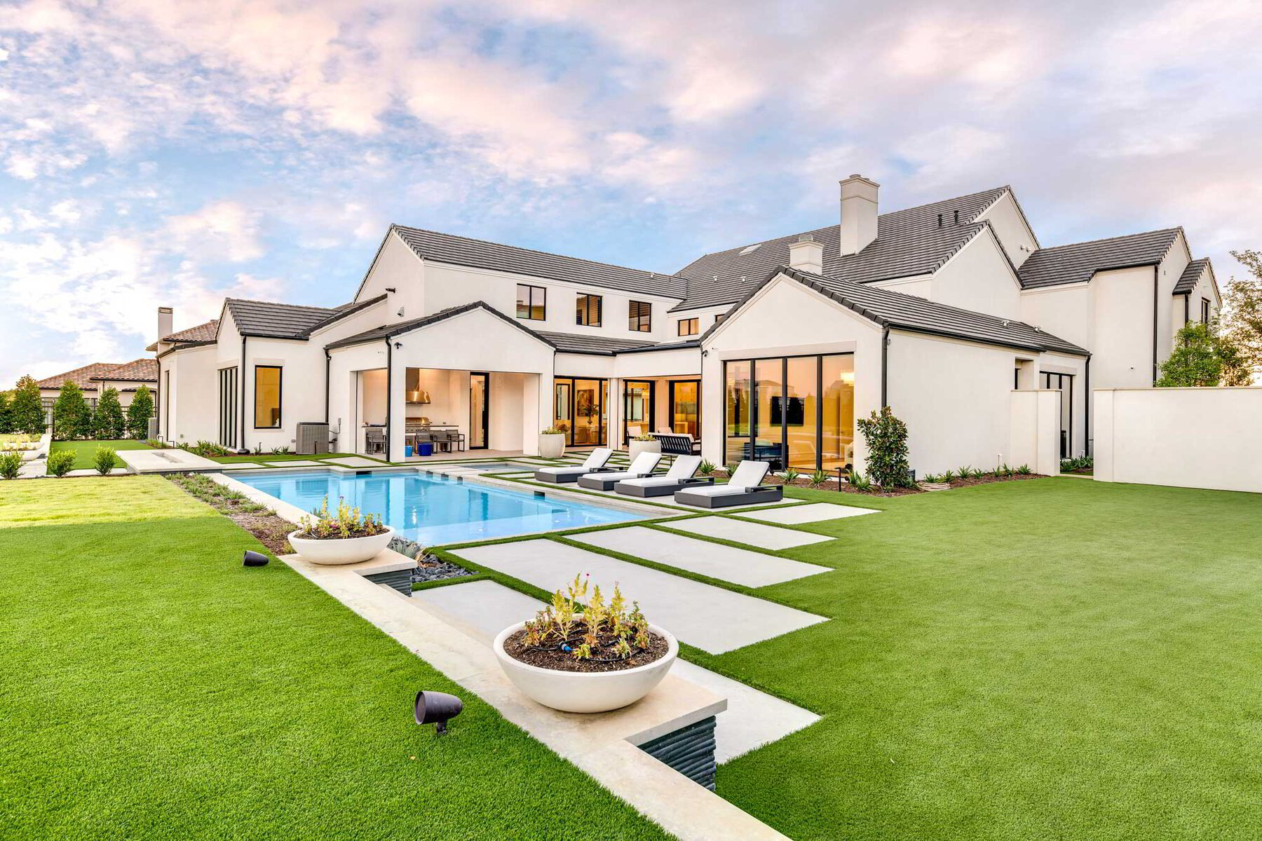 Residential Green Spaces: Enhancing Your Luxury Lifestyle