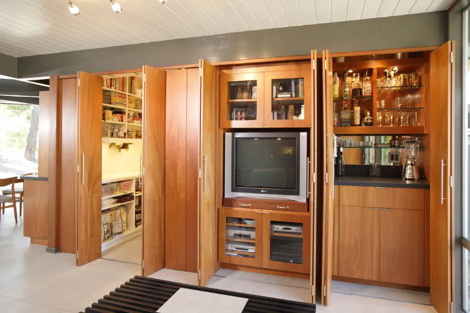 Retrospective of Luxury; Designs, Amenities, and Decor in Custom Homes