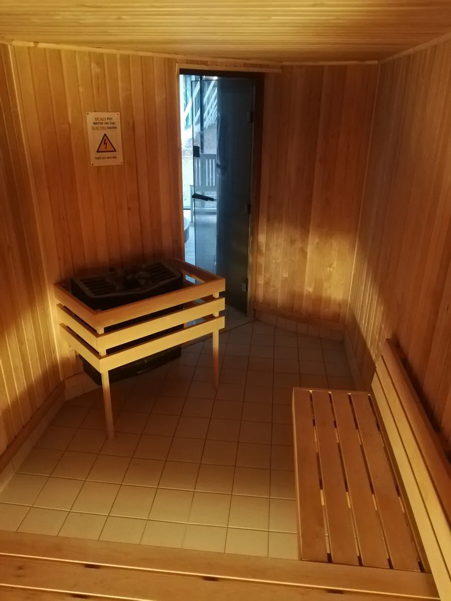 NEW SAUNA & GYM EQUIPMENT KILLARNEY SPORTS AND LEISURE CENTRE