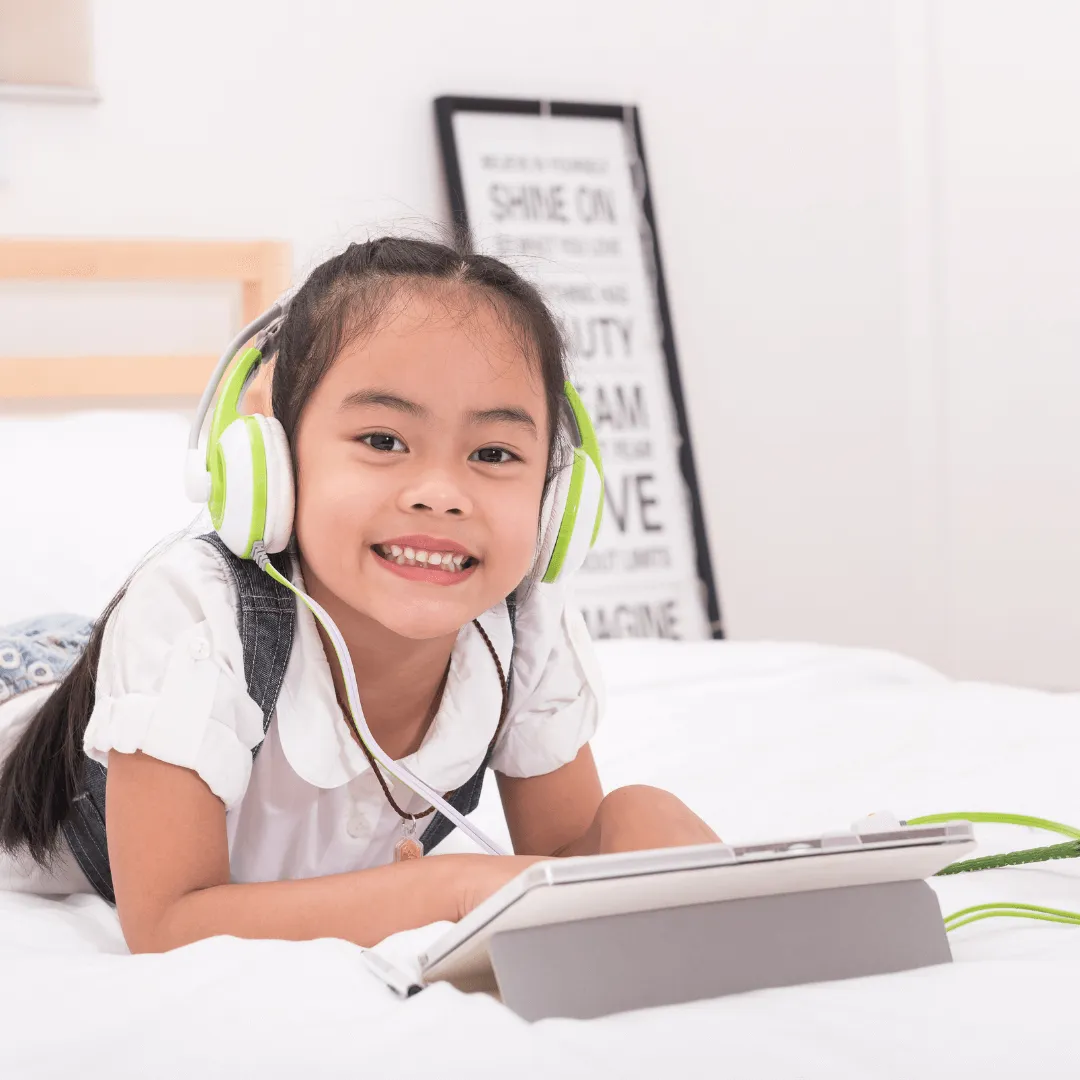 Children listening sound therapy