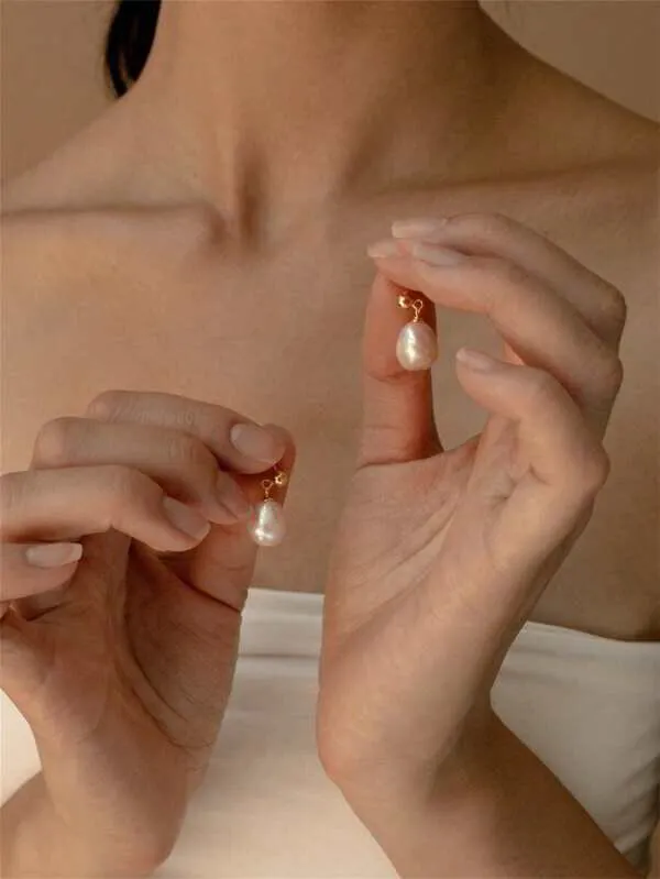 Нежни обеци EASY GO с култивирани перли