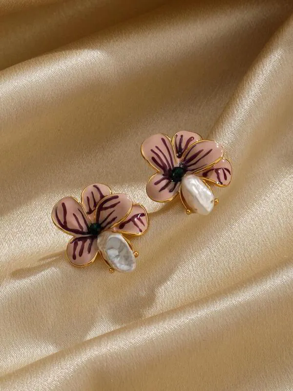 Луксозни обеци SHIC FLOWER с барокова перла и цветен емайл