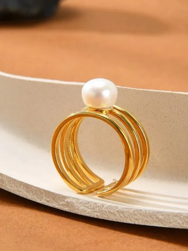 Регулиращ се пръстен с бяла култивирана перла Еspecially HOT