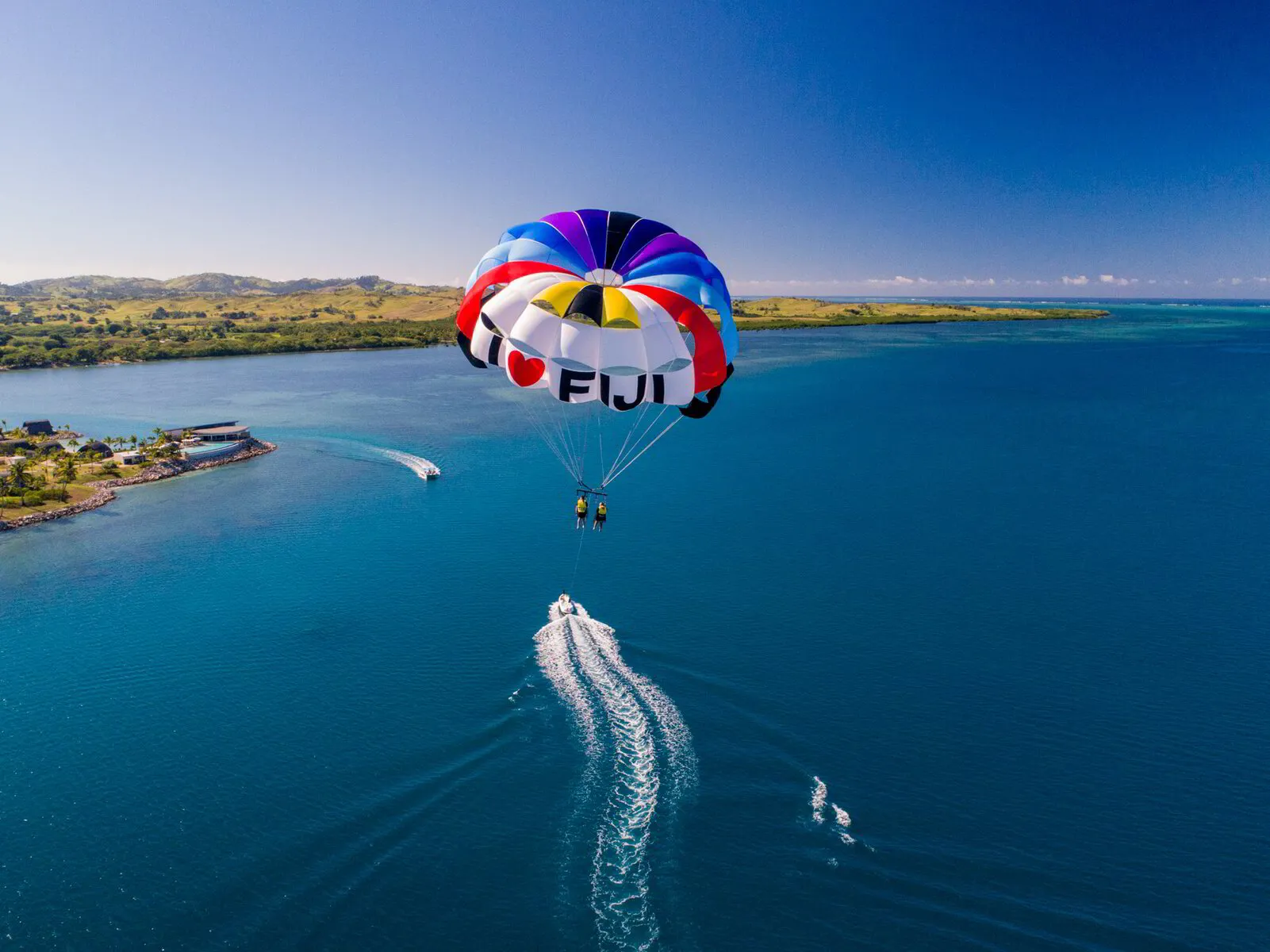 parasailing in Fiji with winch boat