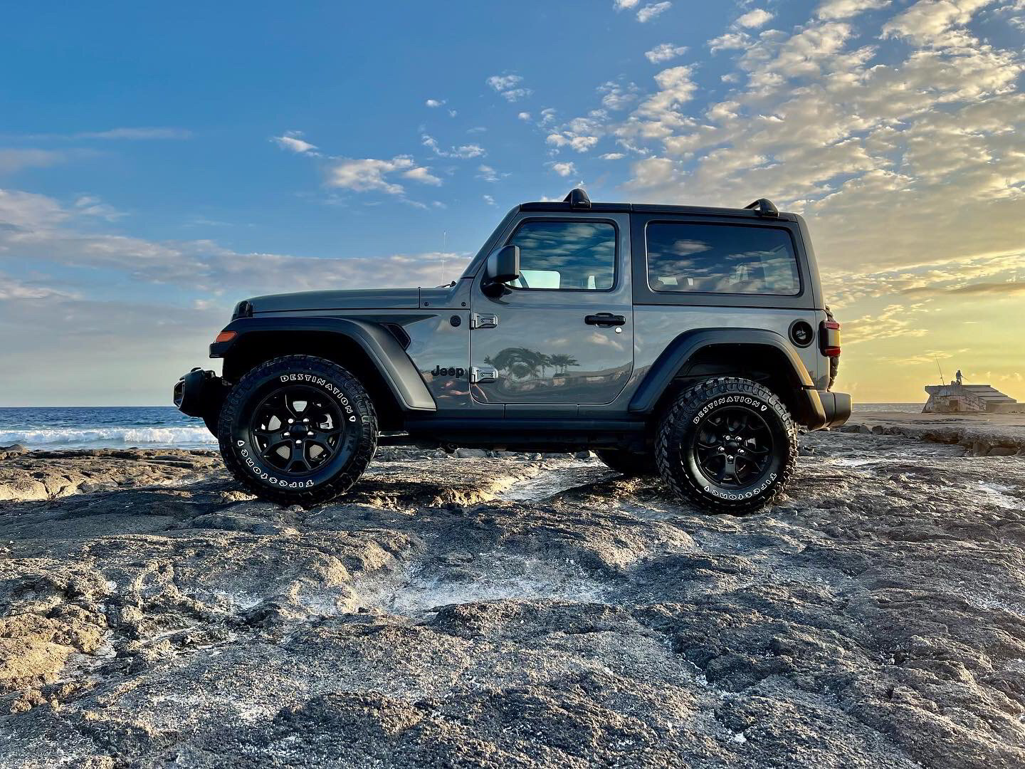 Our Lifted Jeeps and SUVs | Hawaii Lifted Jeep Rentals