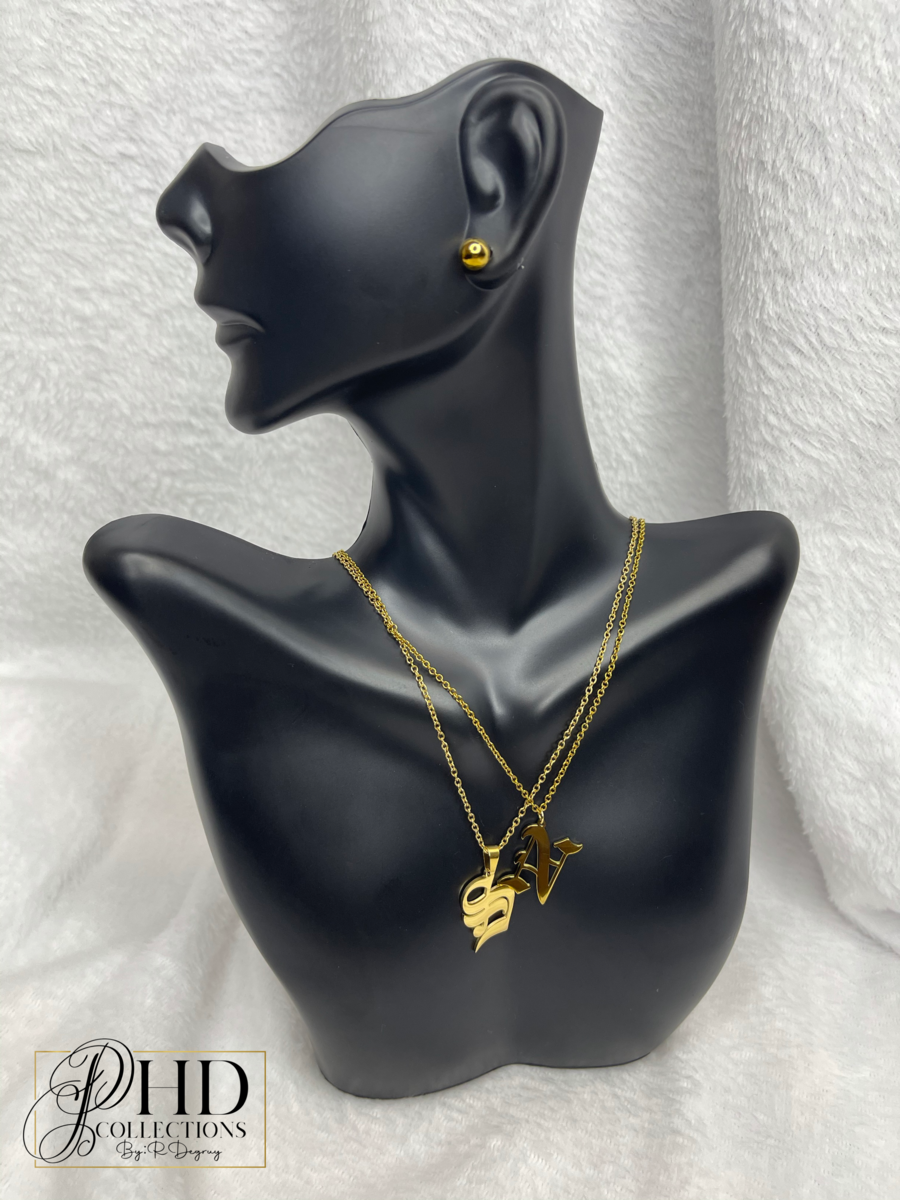 OLD ENGLISH INITIAL NECKLACE