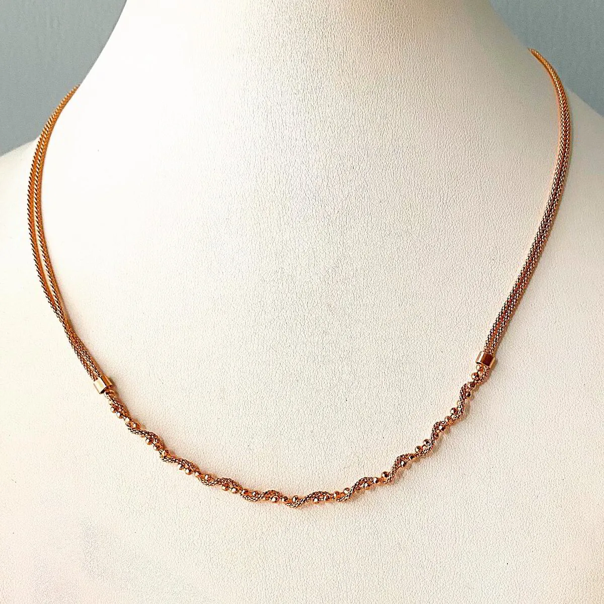 18ct Rose Gold Necklace