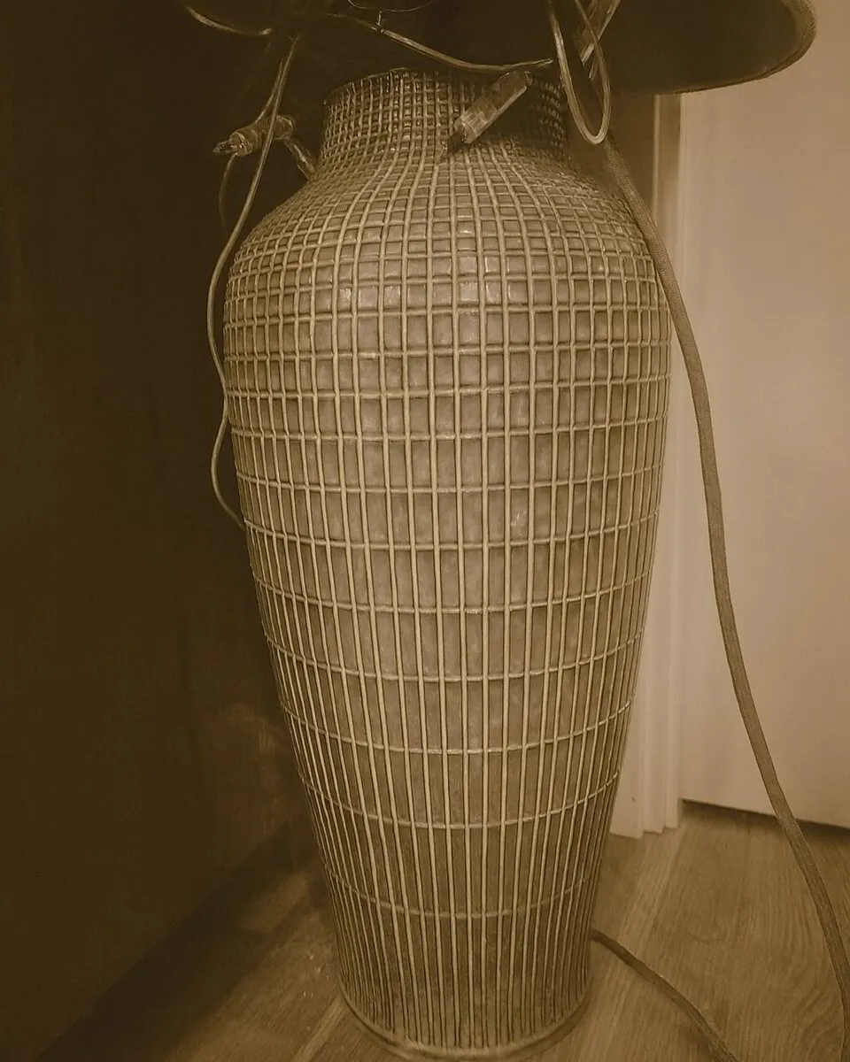 Lampfot i Chamotte-serien Upsala Ekeby